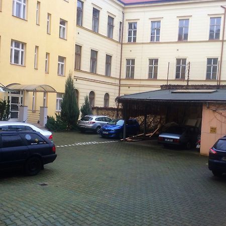 Residence Vita Nejedleho Prague Ngoại thất bức ảnh