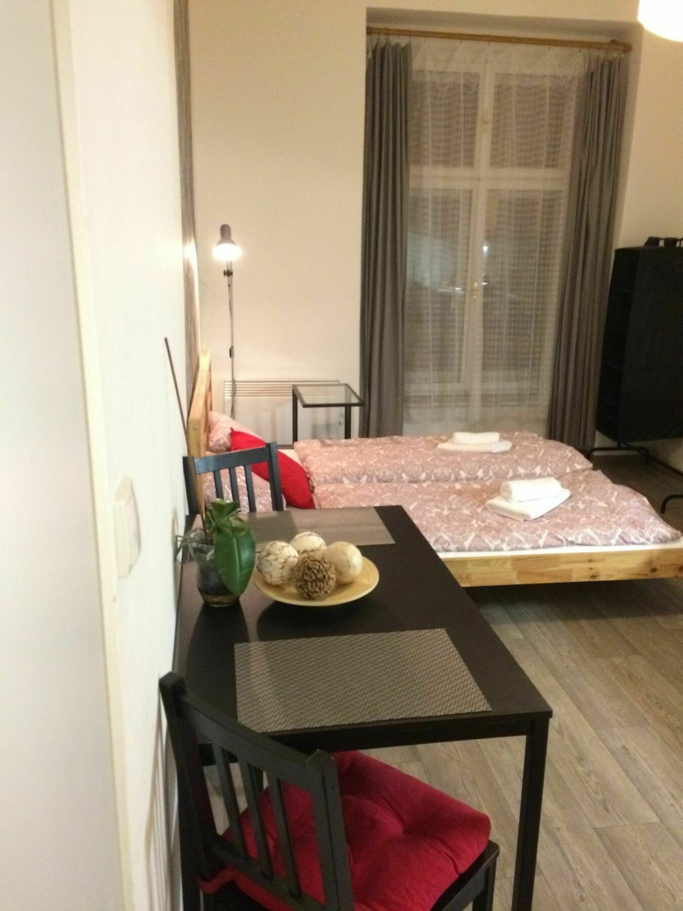 Residence Vita Nejedleho Prague Ngoại thất bức ảnh